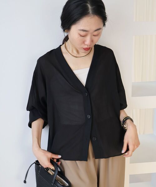 le.coeur blanc(ルクールブラン)の「シアーシャツカーデ(シャツ/ブラウス・レディース・オレンジ/ブラック/ホワイト・38)」の2枚目の写真