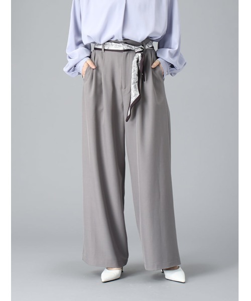 fifth（フィフス）の「【Chiaki着用】【XSサイズあり】スカーフ付きタックワイドパンツ（その他パンツ・レディース・ブラック/ライトグレー・M/XS）」の16枚目の写真