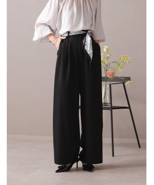 fifth（フィフス）の「【Chiaki着用】【XSサイズあり】スカーフ付きタックワイドパンツ（その他パンツ・レディース・ブラック/ライトグレー・M/XS）」の9枚目の写真