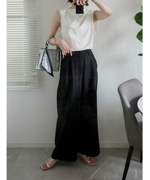 fifth（フィフス）の「【Chiaki着用】【XSサイズあり】スカーフ付きタックワイドパンツ（その他パンツ・レディース・ブラック/ライトグレー・M/XS）」の8枚目の写真