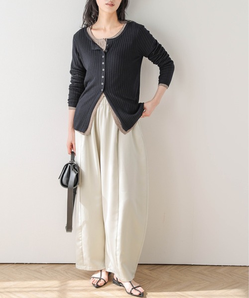 AMELY(エミリー)の「サテンカーブパンツ(その他パンツ・レディース・ブラウン/アイボリー/ブラック・MT/C/M)」の4枚目の写真
