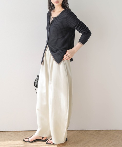 AMELY(エミリー)の「サテンカーブパンツ(その他パンツ・レディース・ブラウン/アイボリー/ブラック・MT/C/M)」の5枚目の写真