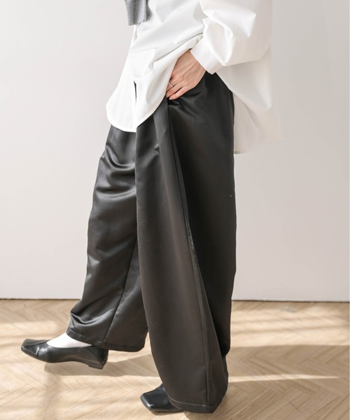AMELY(エミリー)の「サテンカーブパンツ(その他パンツ・レディース・ブラウン/アイボリー/ブラック・MT/C/M)」の13枚目の写真