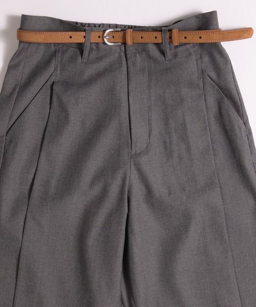 MUHET(ミュエータ)の「belted shorts / ベルト付きハーフパンツ(その他パンツ・レディース・ベージュ/チャコールグレー/ネイビー・SMALL/LARGE/MEDIUM)」の18枚目の写真