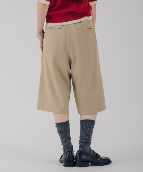 MUHET(ミュエータ)の「belted shorts / ベルト付きハーフパンツ(その他パンツ・レディース・ベージュ/チャコールグレー/ネイビー・SMALL/LARGE/MEDIUM)」の13枚目の写真