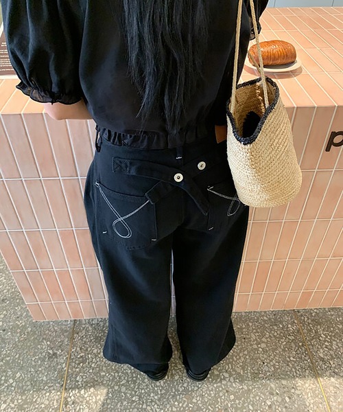 LAFFMO(ラフモ)の「バレルレッグワイドデニムパンツ(デニムパンツ・レディース・ブラック/ホワイト・M/S)」の18枚目の写真