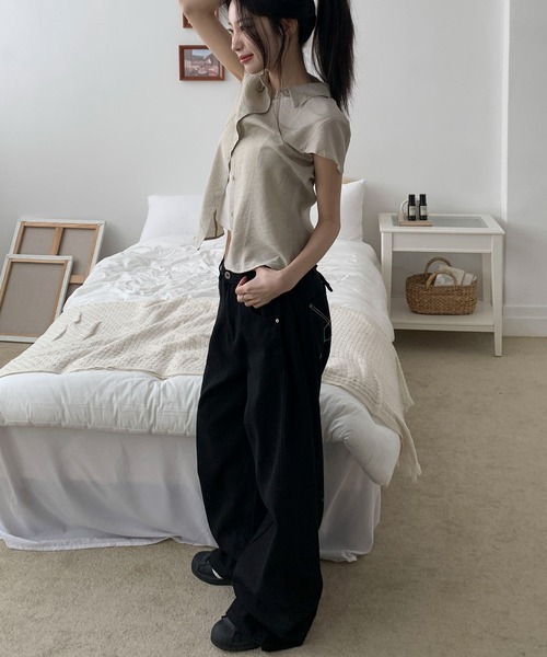 LAFFMO(ラフモ)の「バレルレッグワイドデニムパンツ(デニムパンツ・レディース・ブラック/ホワイト・M/S)」の7枚目の写真