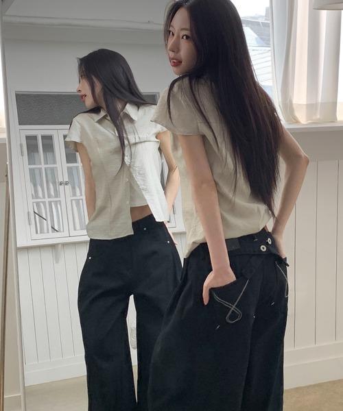 LAFFMO(ラフモ)の「バレルレッグワイドデニムパンツ(デニムパンツ・レディース・ブラック/ホワイト・M/S)」の10枚目の写真