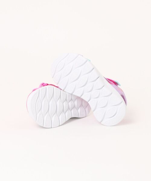 SKECHERS(スケッチャーズ)の「【SKECHERS】スケッチャーズ Slip-ins:Go Walk Flex Sandal-Lots of Sole(スリップインズ:ゴーウォーク フレックス サンダル - ロッツ オブ ソル)303028L スポーツサンダル(サンダル・キッズ・ライトピンク/マルチ・17.0cm/18.0cm/19.0cm/20.0cm/21.0cm/22.0cm/23.0cm)」の3枚目の写真