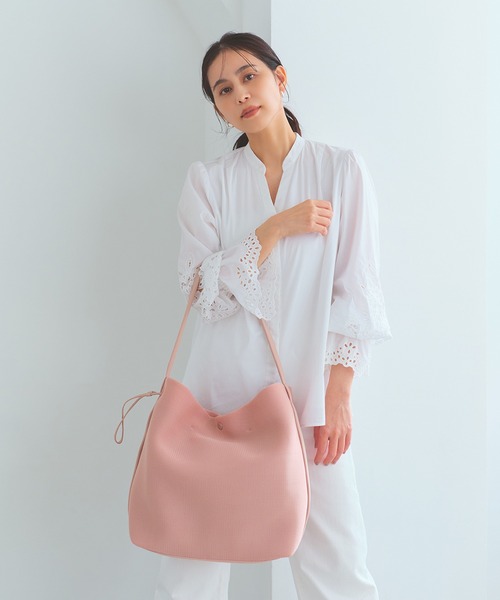 Breath TOPKAPI(ブレストプカピ)の「【Breath TOPKAPI】メッシュ 2way ビッグ ワンハンドル ショルダーバッグ(ショルダーバッグ・レディース・ブラック/グレイッシュブルー/グレー×ピンク/エメラルド/カーキ・FREE)」の20枚目の写真