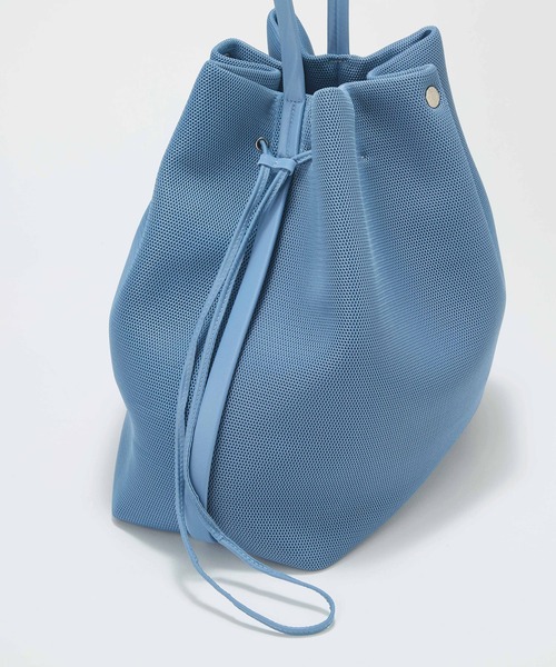 Breath TOPKAPI(ブレストプカピ)の「【Breath TOPKAPI】メッシュ 2way ビッグ ワンハンドル ショルダーバッグ(ショルダーバッグ・レディース・ブラック/グレイッシュブルー/グレー×ピンク/エメラルド/カーキ・FREE)」の17枚目の写真