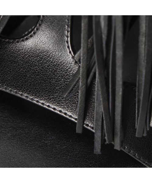 FIGARO Paris(フィガロパリ)の「KENDALL+KYLIE フリンジストラップ サンダル◆(サンダル・レディース・ブラック/ベージュ・38/35/36/37)」の11枚目の写真