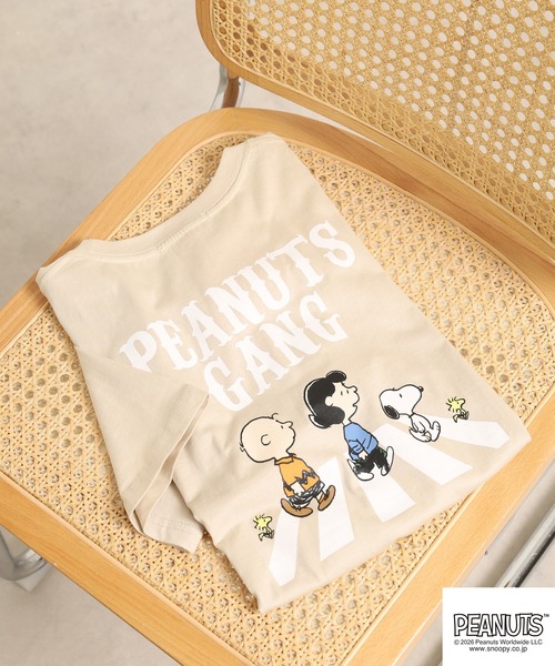 PEANUTS(ピーナッツ)の「PEANUTSプリントTシャツ 半袖(Tシャツ/カットソー・レディース・オフホワイト/グレイッシュベージュ/オートミール/ネイビー/ライトカーキ/ブラック・L/M/LL)」の4枚目の写真