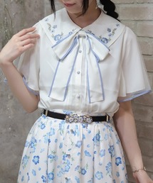 axes femme（アクシーズファム）の「ネモフィラ刺繍ブラウス（シャツ/ブラウス）」