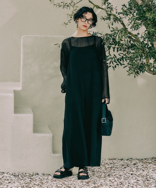 LEPSIM(レプシィム)の「《リネンライクドライシリーズ》キャミサロペット 637687(サロペット/オーバーオール・レディース・ブラック/ブラウン/ベージュ・FREE)」の1枚目の写真