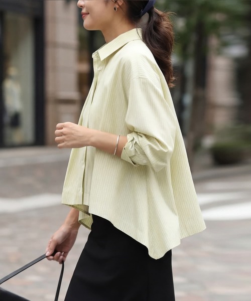 STYLE DELI(スタイルデリ)の「【selection】ストライプ柄立体タックショートシャツ(シャツ/ブラウス・レディース・イエロー/ブルー/ホワイト・FREE)」の5枚目の写真