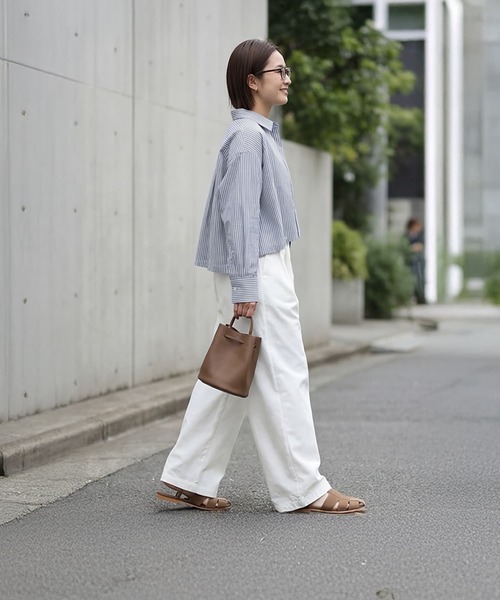 STYLE DELI(スタイルデリ)の「【selection】ストライプ柄立体タックショートシャツ(シャツ/ブラウス・レディース・イエロー/ブルー/ホワイト・FREE)」の10枚目の写真