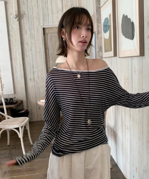semplice(センプリチェ)の「カットソー【韓国ファッション】(Tシャツ/カットソー・レディース・ネイビー/ホワイト・F)」の7枚目の写真