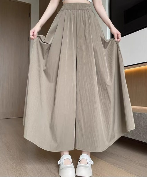 &soiree(アンドソワレ)の「さらさらイージースカートライクパンツ(その他パンツ・レディース・グレー/ブラック/サックスブルー/ブラウン/ピンク/ベージュ・SMALL/MEDIUM/LARGE/X-LARGE)」の3枚目の写真