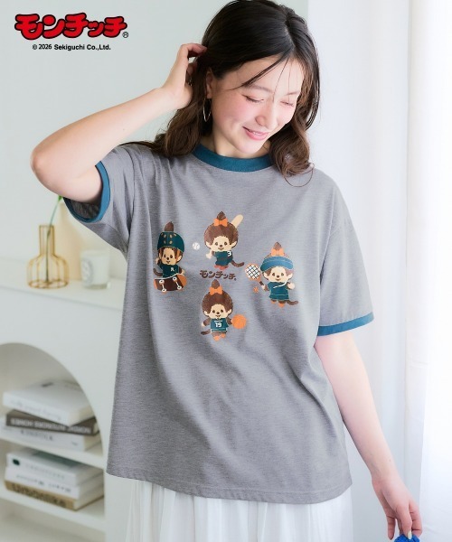 SMILE LAND(スマイルランド)の「<大きいサイズ>【モンチッチ】プリントTシャツ(Tシャツ/カットソー・レディース・ブラック/オフホワイト/杢グレー/グリーン系・L/LL/3L/4L/5L)」の3枚目の写真