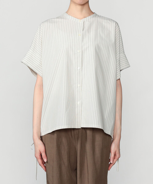 nicholson&nicholson(ニコルソンアンドニコルソン)の「nicholson & nicholson |〈別注〉ドローストリング半袖シャツ WOMEN(シャツ/ブラウス・レディース・ブルー系その他/ベージュ系その他・38)」の9枚目の写真
