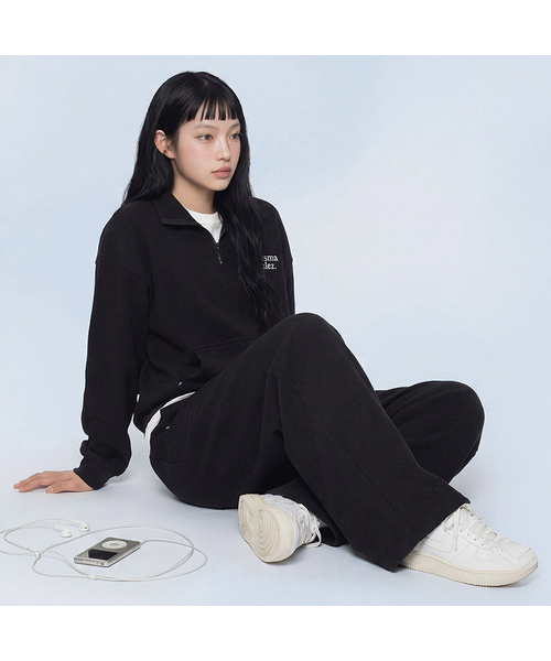 MASMARULEZ APPAREL(マスマルールズ アパレル)の「Textured Waffle Sweatpants_2 Colors(スウェットパンツ・レディース・ブラック/ネイビー・M size/L size)」の1枚目の写真