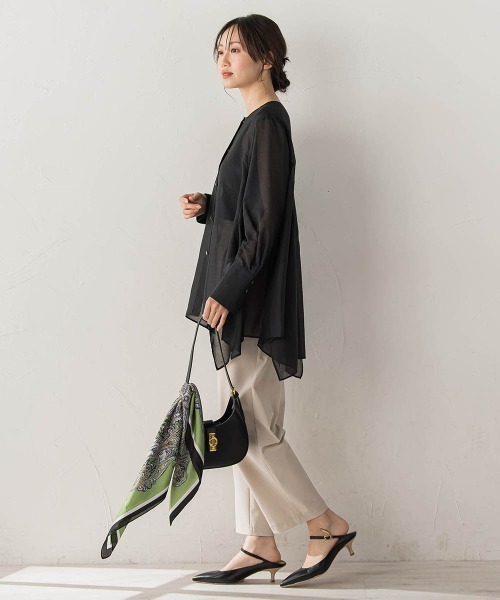 Droite lautreamont(ドロワットロートレアモン)の「ヘムフレアシアーチュニックブラウス(シャツ/ブラウス・レディース・グリーン/オフホワイト/ブラック・M)」の22枚目の写真