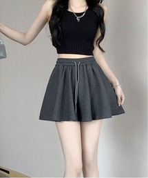 ＆soiree（アンドソワレ）の「フレアデザインイージースウェットショートパンツ（スウェットパンツ）」