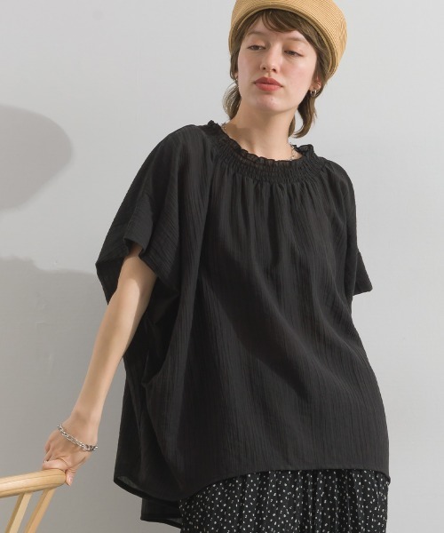 le colis(ルコリ)の「シアー ストライプ 衿 シャーリング 半袖 ブラウス(Tシャツ/カットソー・レディース・ブルー系その他/ホワイト系その他/ブラック系その他・FREE)」の9枚目の写真