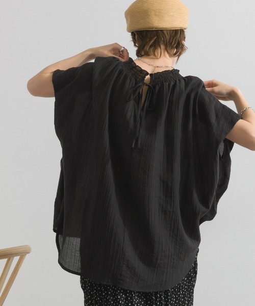le colis(ルコリ)の「シアー ストライプ 衿 シャーリング 半袖 ブラウス(Tシャツ/カットソー・レディース・ブルー系その他/ホワイト系その他/ブラック系その他・FREE)」の11枚目の写真