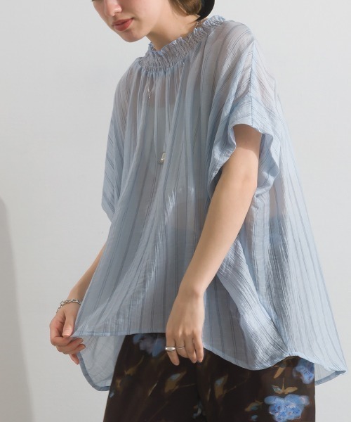 le colis(ルコリ)の「シアー ストライプ 衿 シャーリング 半袖 ブラウス(Tシャツ/カットソー・レディース・ブルー系その他/ホワイト系その他/ブラック系その他・FREE)」の17枚目の写真
