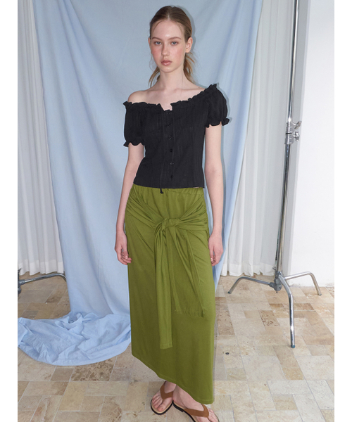 ETMON(エトモン)の「Frill Neck Strap Blouse, Black(シャツ/ブラウス・レディース・その他・MEDIUM/SMALL)」の2枚目の写真