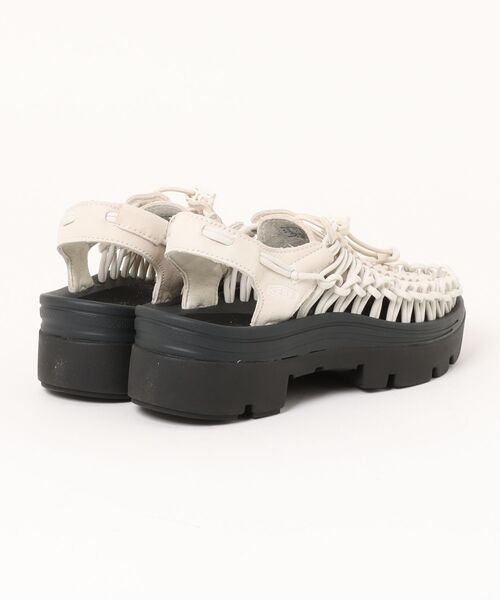KEEN(キーン)の「KEEN/キーン UNEEK PLT(サンダル・メンズ・ブラック/ホワイト系その他2・28cm/27cm/26cm)」の15枚目の写真