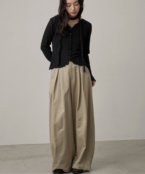OFROOM(オフルーム)の「Tuck Wide Leg Pants|タックワイドレッグパンツ(チノパンツ・レディース・チャコールグレー/ベージュ/グレー・LARGE/SMALL/MEDIUM)」の21枚目の写真