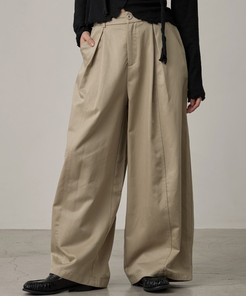 OFROOM(オフルーム)の「Tuck Wide Leg Pants|タックワイドレッグパンツ(チノパンツ・レディース・チャコールグレー/ベージュ/グレー・LARGE/SMALL/MEDIUM)」の10枚目の写真