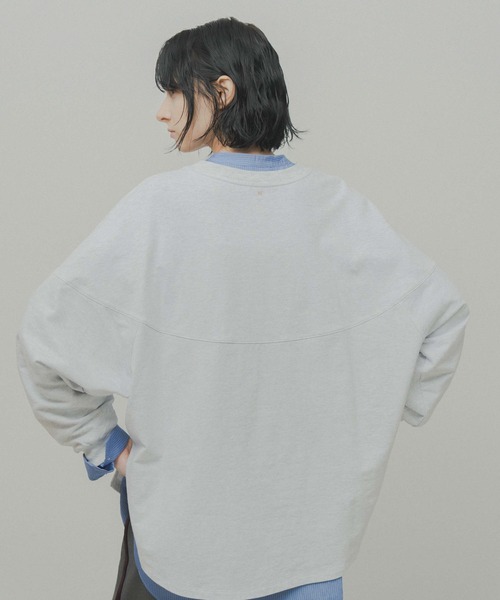 WHYTO.(ホワイト)の「「WHYTO. / ホワイト」round switch sweat(Tシャツ/カットソー・レディース・グリーン/グレー/ブラウン/ブラック・36/38)」の10枚目の写真