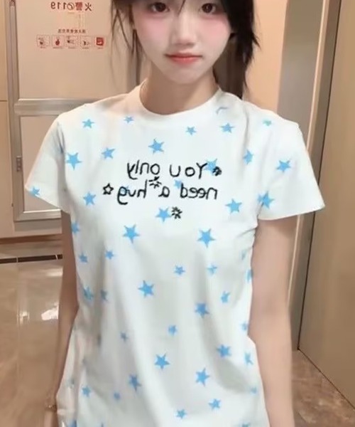 AsheKsha(アシクシャ)の「韓国系スイートガール スター文字プリント スリムフィット半袖Tシャツ(Tシャツ/カットソー・レディース・ホワイト・M)」の3枚目の写真