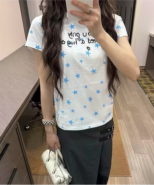 AsheKsha(アシクシャ)の「韓国系スイートガール スター文字プリント スリムフィット半袖Tシャツ(Tシャツ/カットソー・レディース・ホワイト・M)」の15枚目の写真