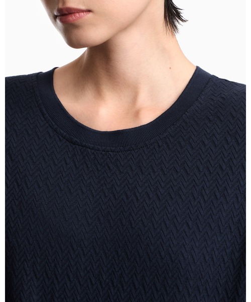 EMPORIO ARMANI(エンポリオアルマーニ)の「【エンポリオ アルマーニ】レギュラー クルーネックセーター シェブロンジャカード(ニット/セーター・レディース・ホワイト/ネイビー・MEDIUM/SMALL)」の3枚目の写真