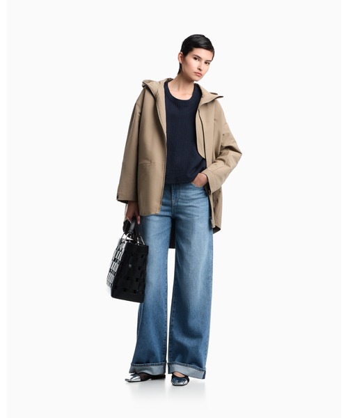 EMPORIO ARMANI(エンポリオアルマーニ)の「【エンポリオ アルマーニ】レギュラー クルーネックセーター シェブロンジャカード(ニット/セーター・レディース・ホワイト/ネイビー・MEDIUM/SMALL)」の6枚目の写真