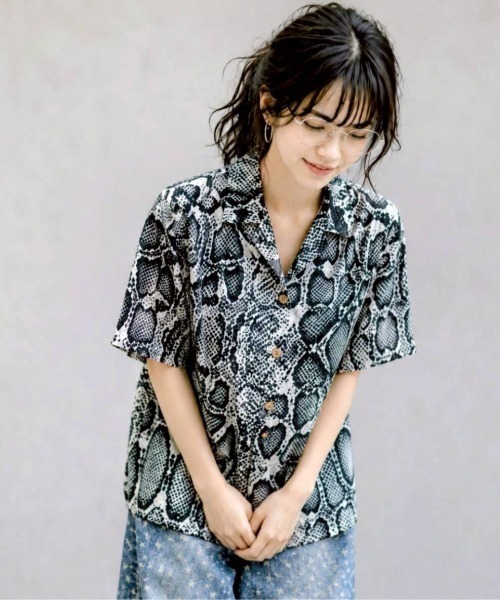 KAMINARI_TOKIO(カミナリトキオ)の「パイソンブラウス(シャツ/ブラウス・レディース・ブラック・FREE)」の11枚目の写真