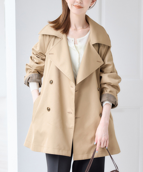 U by SPICK&SPAN(ユーバイスピックアンドスパン)の「リバーシブルミドルトレンチコート(トレンチコート・レディース・ベージュ/ネイビー・36/38)」の9枚目の写真