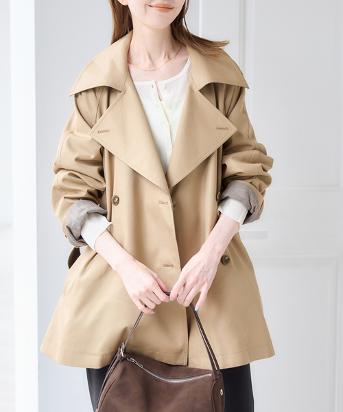 U by SPICK&SPAN(ユーバイスピックアンドスパン)の「リバーシブルミドルトレンチコート(トレンチコート・レディース・ベージュ/ネイビー・36/38)」の10枚目の写真