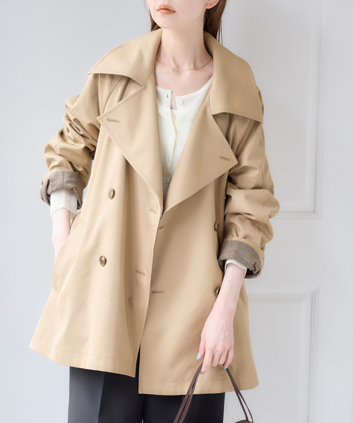 U by SPICK&SPAN(ユーバイスピックアンドスパン)の「リバーシブルミドルトレンチコート(トレンチコート・レディース・ベージュ/ネイビー・36/38)」の14枚目の写真