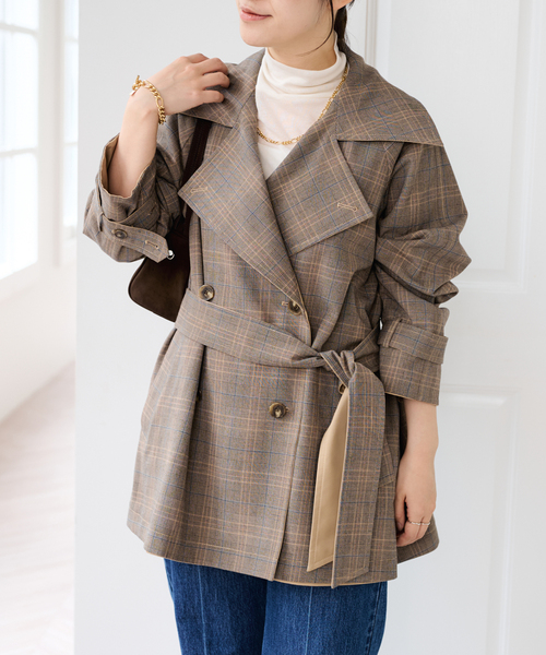 U by SPICK&SPAN(ユーバイスピックアンドスパン)の「リバーシブルミドルトレンチコート(トレンチコート・レディース・ベージュ/ネイビー・36/38)」の21枚目の写真