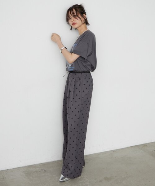 Remind me and forever（リマインドミーアンドフォーエバー）の「フロッキードットワイドパンツ（その他パンツ・レディース・ブラウン/アイボリー/ブラック・FREE）」の4枚目の写真