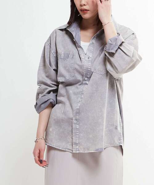 CONVERSE TOKYO(コンバーストウキョウ)の「【CONVERSE TOKYO】<UNISEX> ACID WASH STAR PATCH OVER SHIRT / アシッドウォッシュシャツ /ウォッシュ加工 / ヴィンテージ加工 /(シャツ/ブラウス・レディース・グレー/サックスブルー/ブラック/ボルドー/イエロー・FREE)」の8枚目の写真