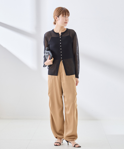 journal standard L'essage(ジャーナルスタンダードレサージュ)の「スカシハリヌキカーディガン(カーディガン/ボレロ・レディース・ブラック/ホワイト・FREE)」の21枚目の写真