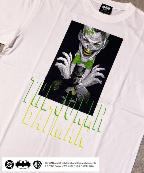 BY THE BAY(バイザベイ)の「【BATMAN/バットマン】 THE JOKER フォトグラフィックピグメントTシャツ グラフィックプリント ヴィンテージ加工 半袖 ユニセックス(Tシャツ/カットソー・メンズ・ブラック/ホワイト・MEDIUM/SMALL)」の3枚目の写真