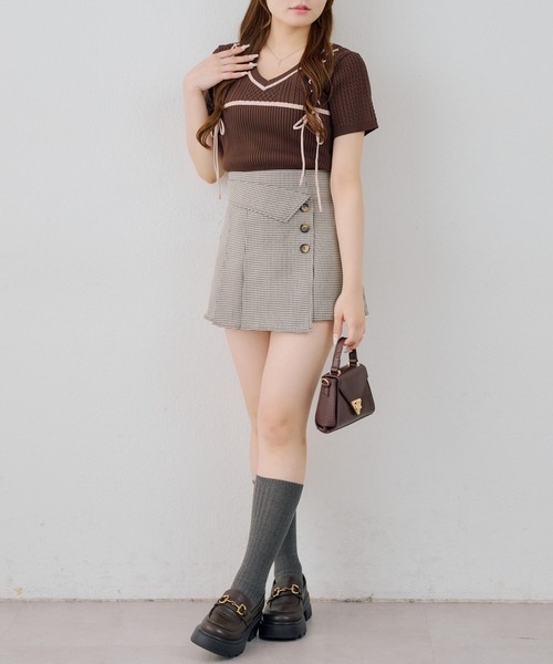 continuer de NICE CLAUP(コンティニューデナイスクラップ)の「レースアップニット半袖トップス(Tシャツ/カットソー・レディース・アイボリー/ピンク/ブラウン/ブラック・FREE)」の22枚目の写真